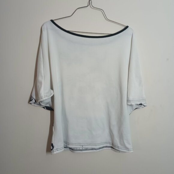 "Love me like my demons do" women's shirt - Picture 2 of 4